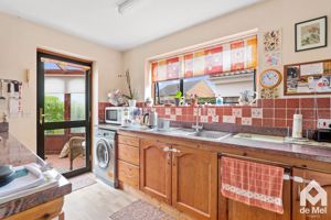 Photo 10- click for photo gallery